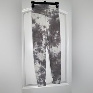 Balance Athletica- cloud pant leggings in cyclone